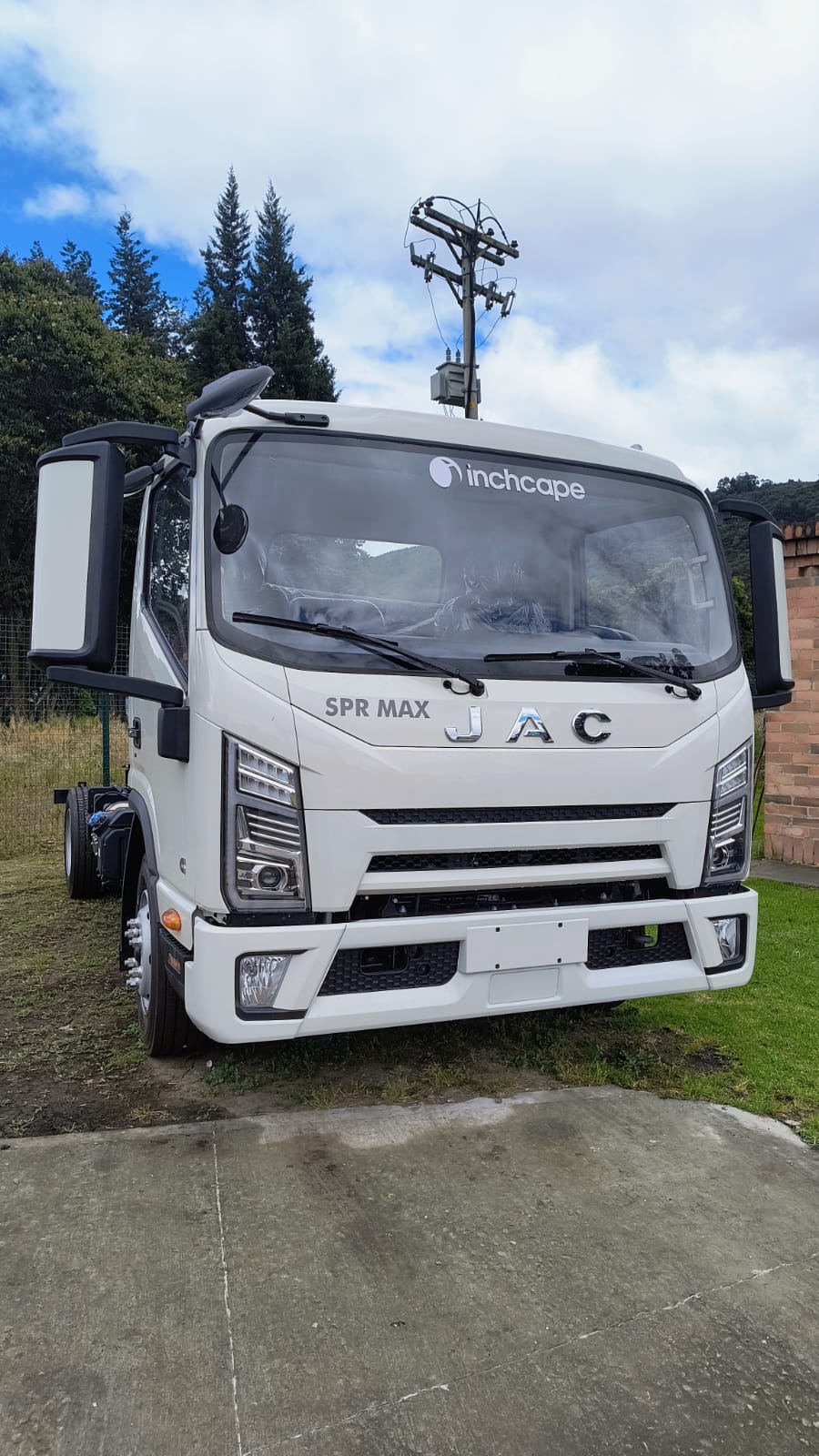 [Cabezote de camión 5]